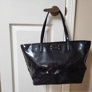EUC BLACK KATE SPADE ♠️ BAG WITH PERFORATED SPADES!